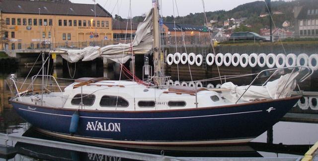 126, AVALON, Sandnes, N. Ejer: Jonas Odland, Sandnes, Norge. Båden købt januar 2011. (Der  kan være tvivl om byggenummeret, som dog fremgår af sejlet).