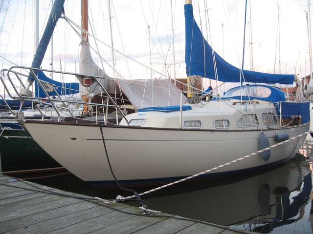 418 JAENNE, Langballigau, D. Ejer: Steffen og Heinke Riemann, D. Navnet er det oprindelige fra den første ejer. Båden er solgt til ny ejer august 2012. Hjemhavn er indtil videre Langballigau. Tidligere ejer gennem 26 år: Herbert Jessen, D.