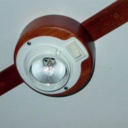 Halogenloftslampe